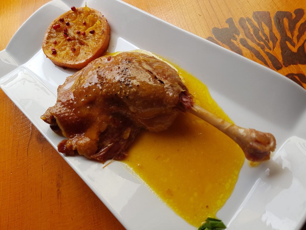 Magret de pato a la naranja